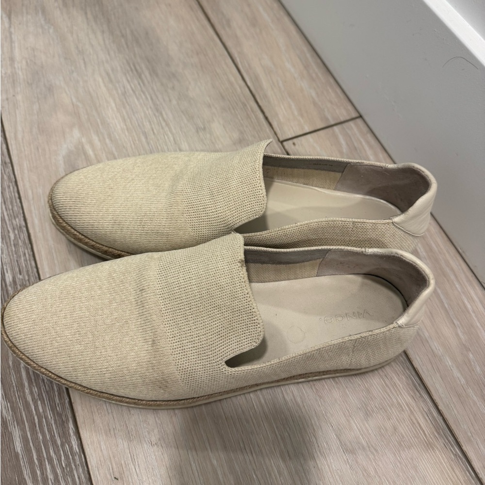 Vince Dillon Knit Loafer Sneaker Size 9 $225